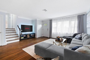 New Stylish Beach Home near Stamford Downtown/Cove Beach/ 40 min to NYC
